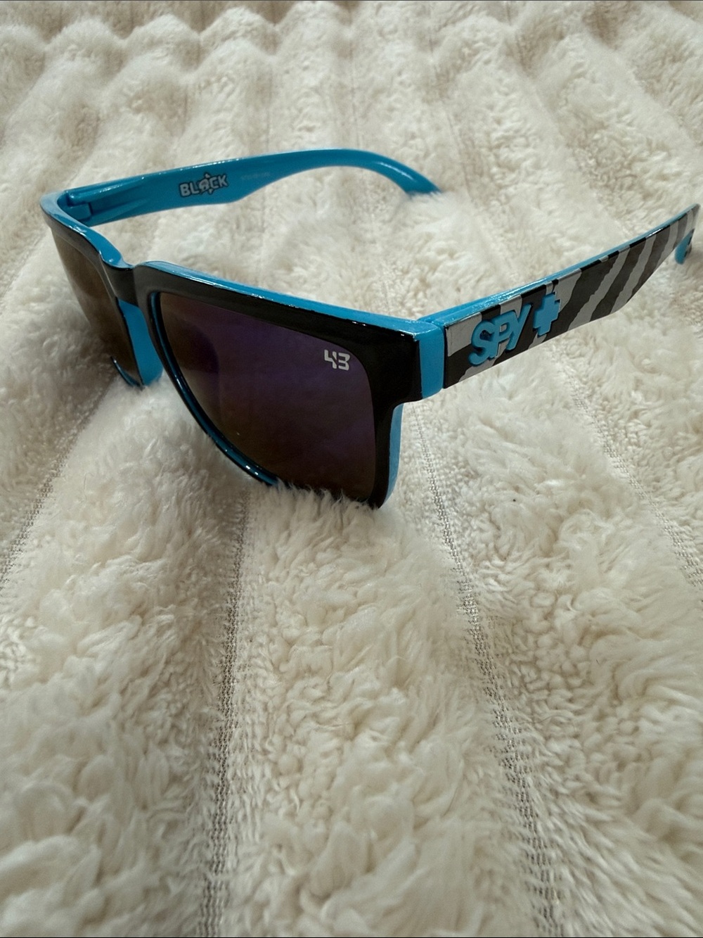 SPY Two-Tone Blue and Black Sunglasses with Logo Temple